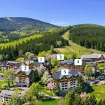 Forest Park & Hotel 4*
