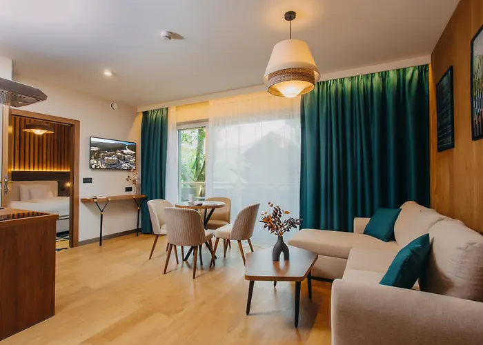 Forest Park & 4* Świeradów-Zdrój