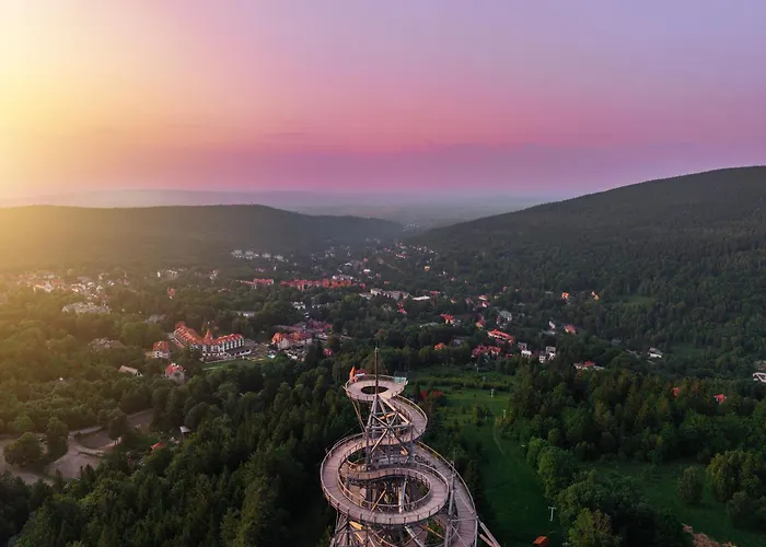 Forest Park & Hotel Swieradow-Zdroj